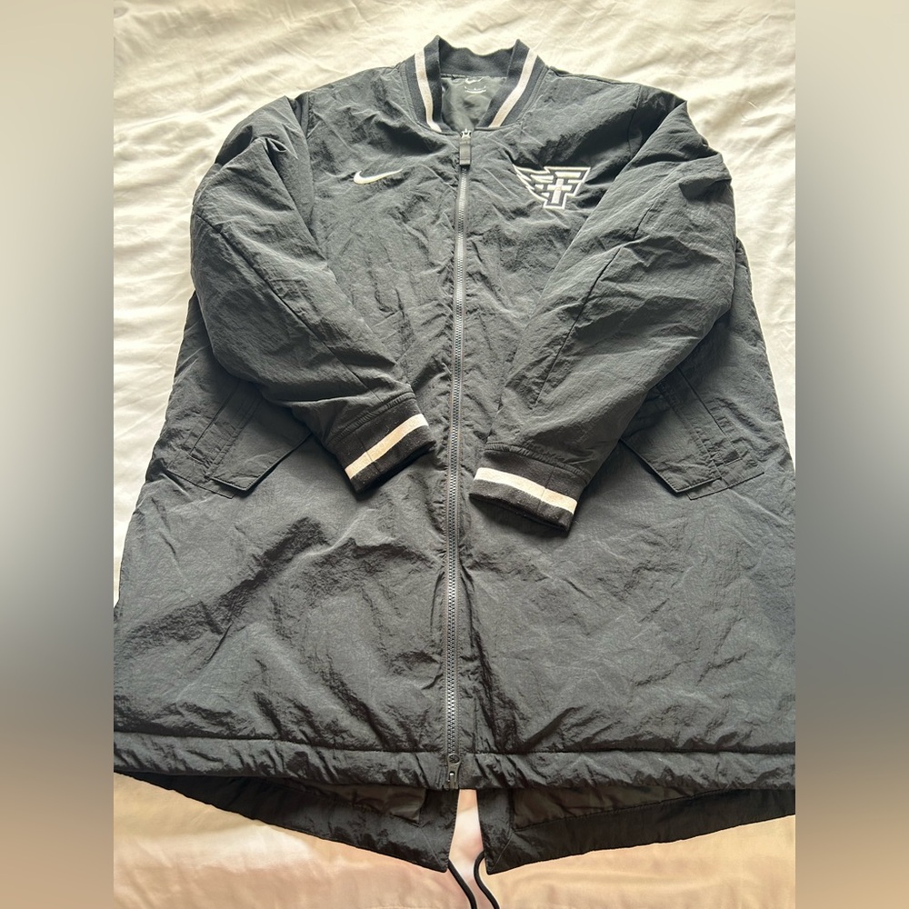 Nike Baseball Dugout Puffer Jacket Men’s LARGE Black with F Wings Logo